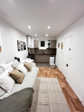 Studio tout confort refait à neuf